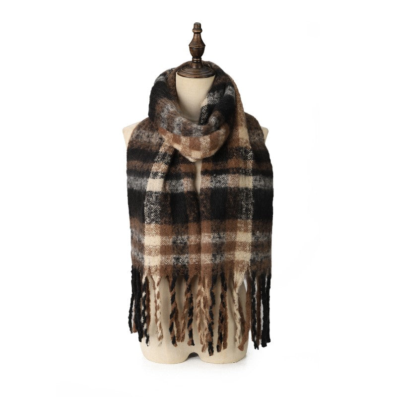 Luxury Oversized Plaid Fringe Scarf – Black & Grey Winter Wrap Shawl for Women
