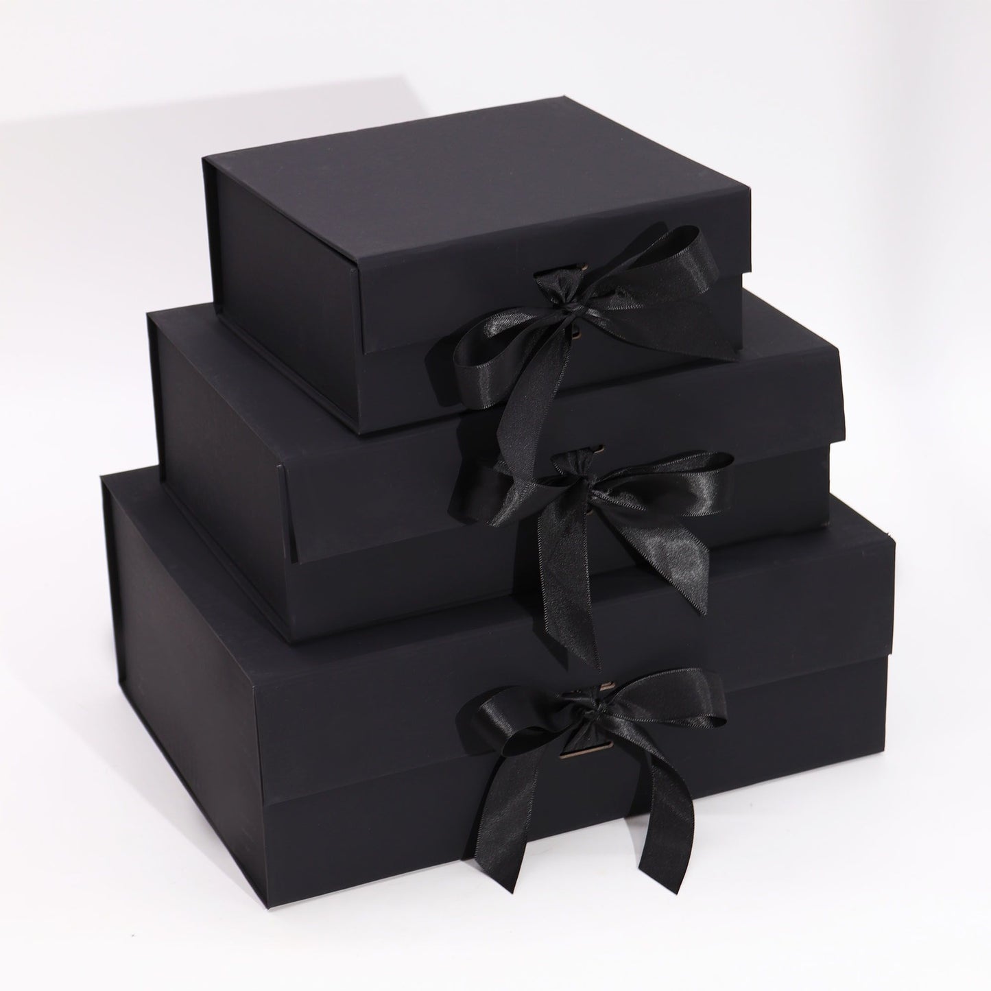 Flat Pack Gift Box - Medium Square (20x18.2x8cm) - Black