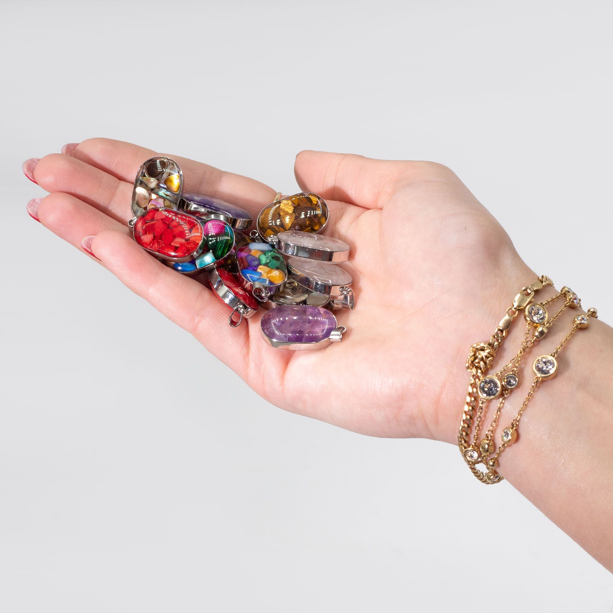 💎 Steel Cased Oval Gemstone Pendants – Assorted Chips & Shells (Set of 12)